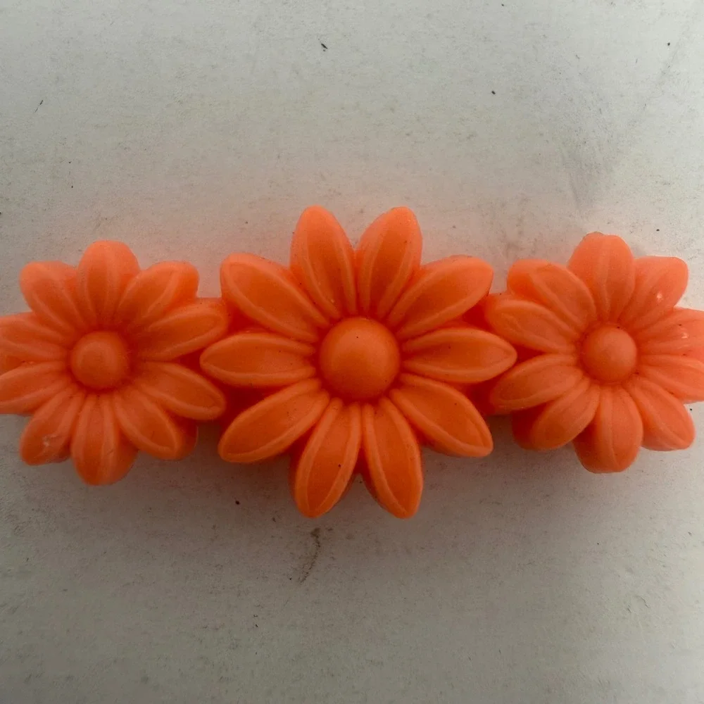 Vintage Orange Plastic Triple Daisy Flower Hair Barrette Made USA Retro 2 Inch